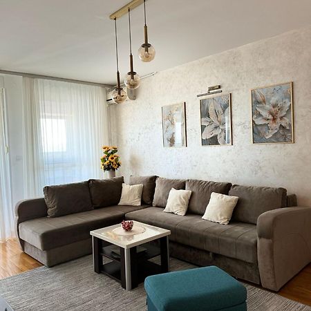 Manhattan Apartman Belvil Beograd Ngoại thất bức ảnh