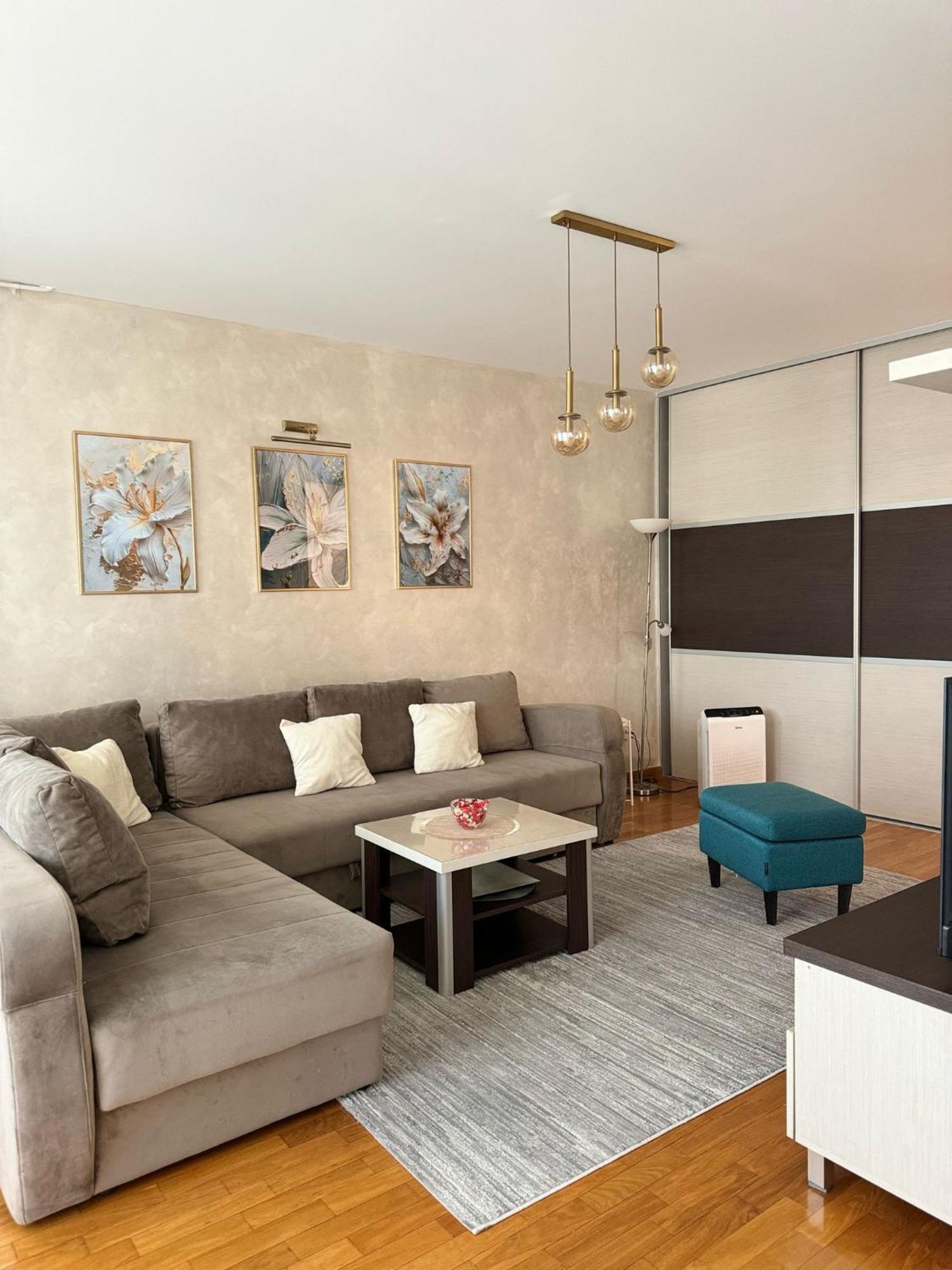 Manhattan Apartman Belvil Beograd Ngoại thất bức ảnh