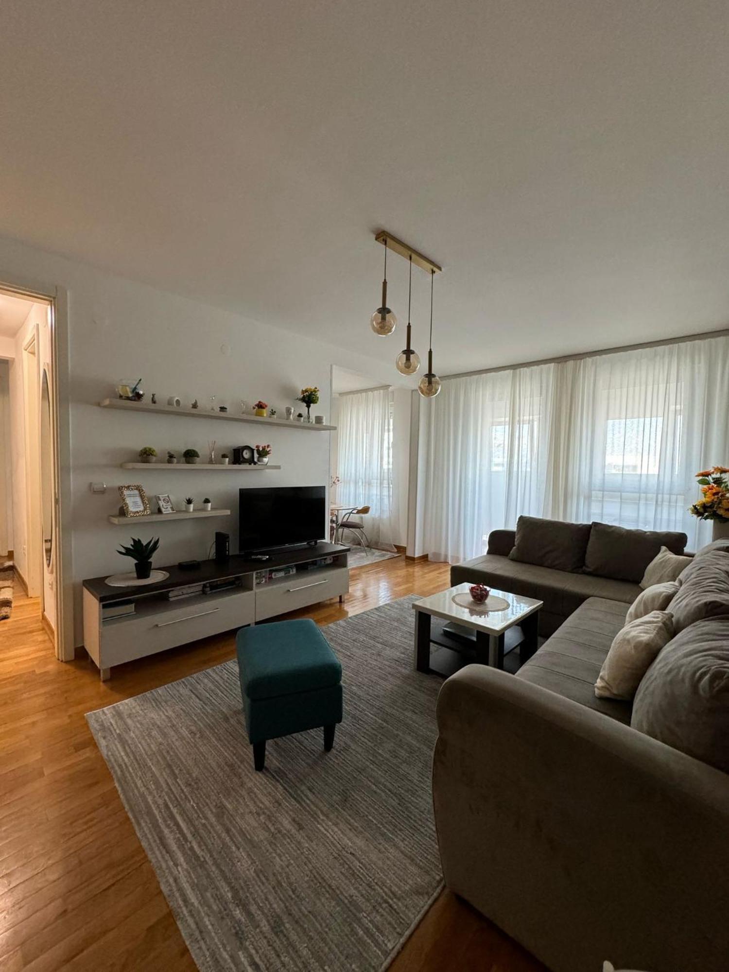 Manhattan Apartman Belvil Beograd Ngoại thất bức ảnh
