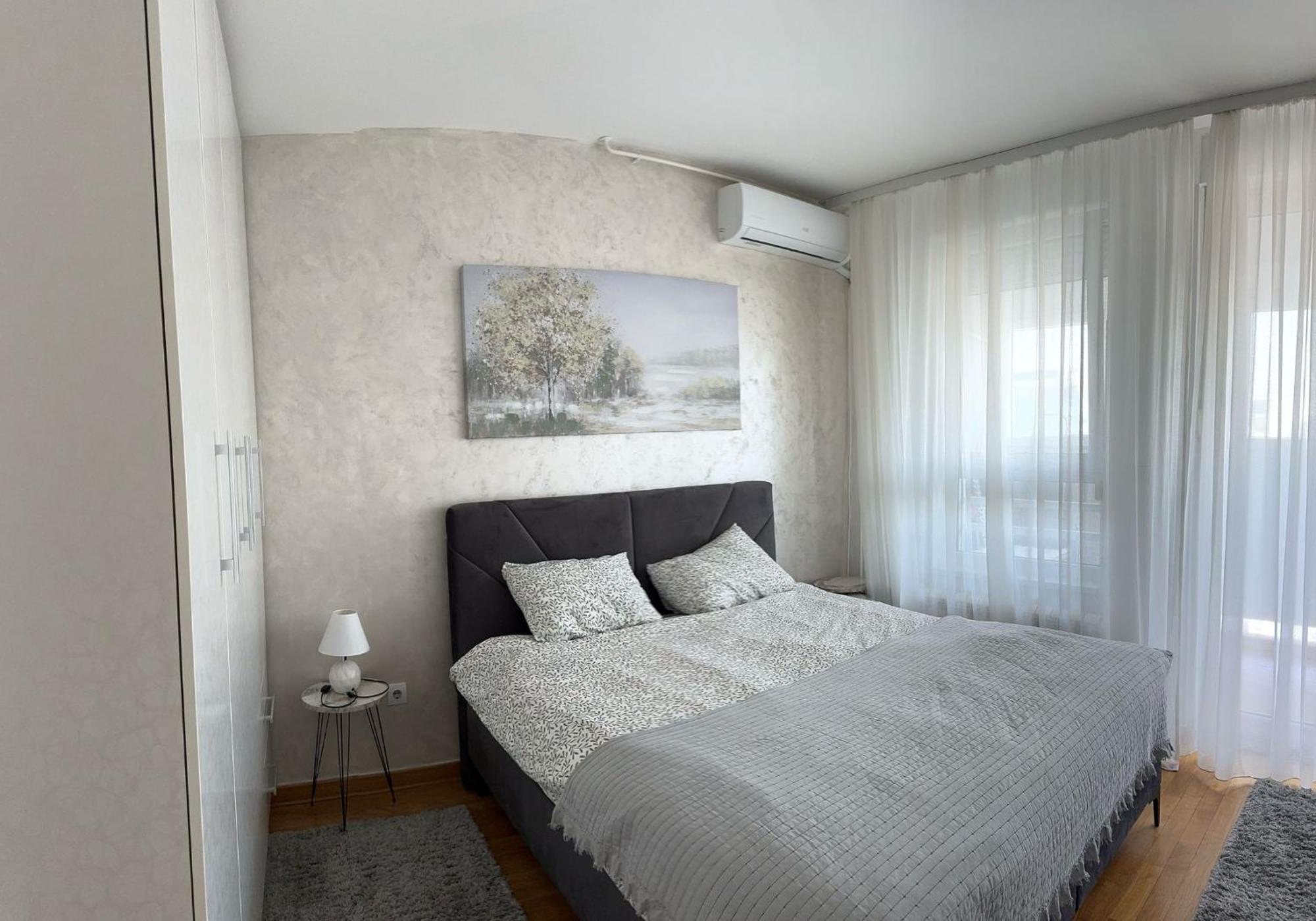 Manhattan Apartman Belvil Beograd Ngoại thất bức ảnh